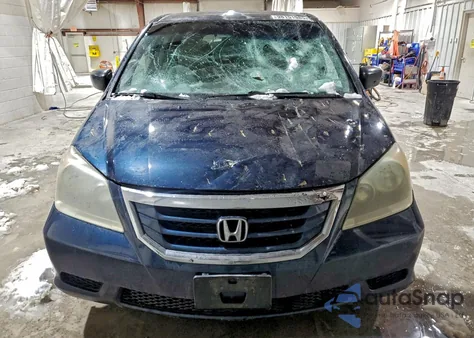 2010 Honda Odyssey Lx z USA, uszkodzony, nr VIN 5FNRL3H22AB066705